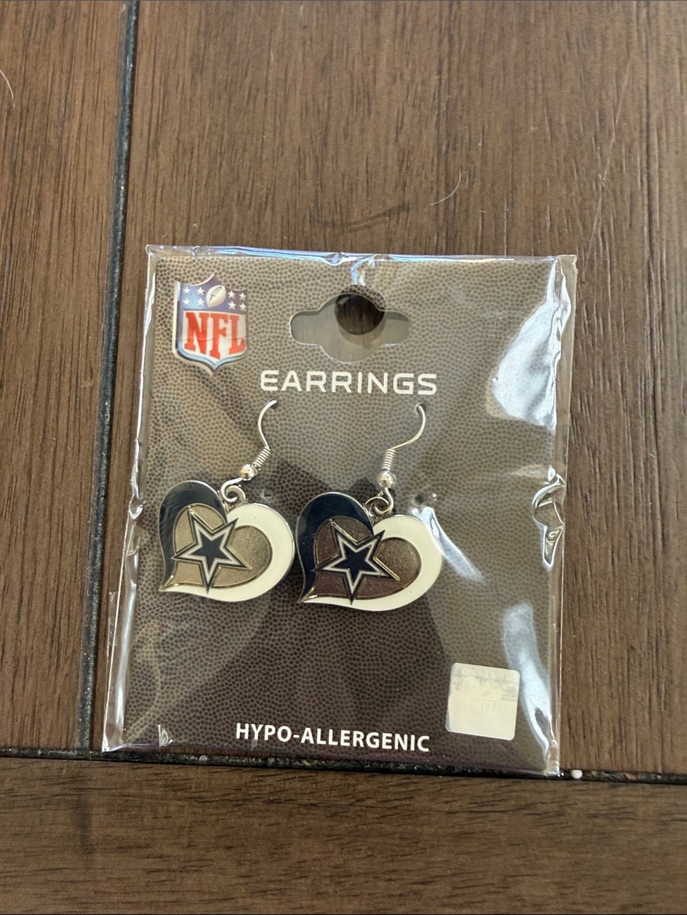 NFL Dallas Star Heart Earrings in Navy and Silver